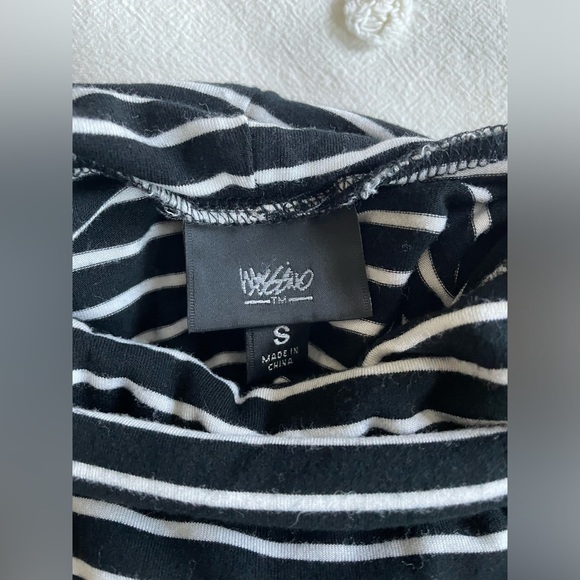 Mossimo Stripe Long Sleeve Turtleneck - Picture 6 of 7